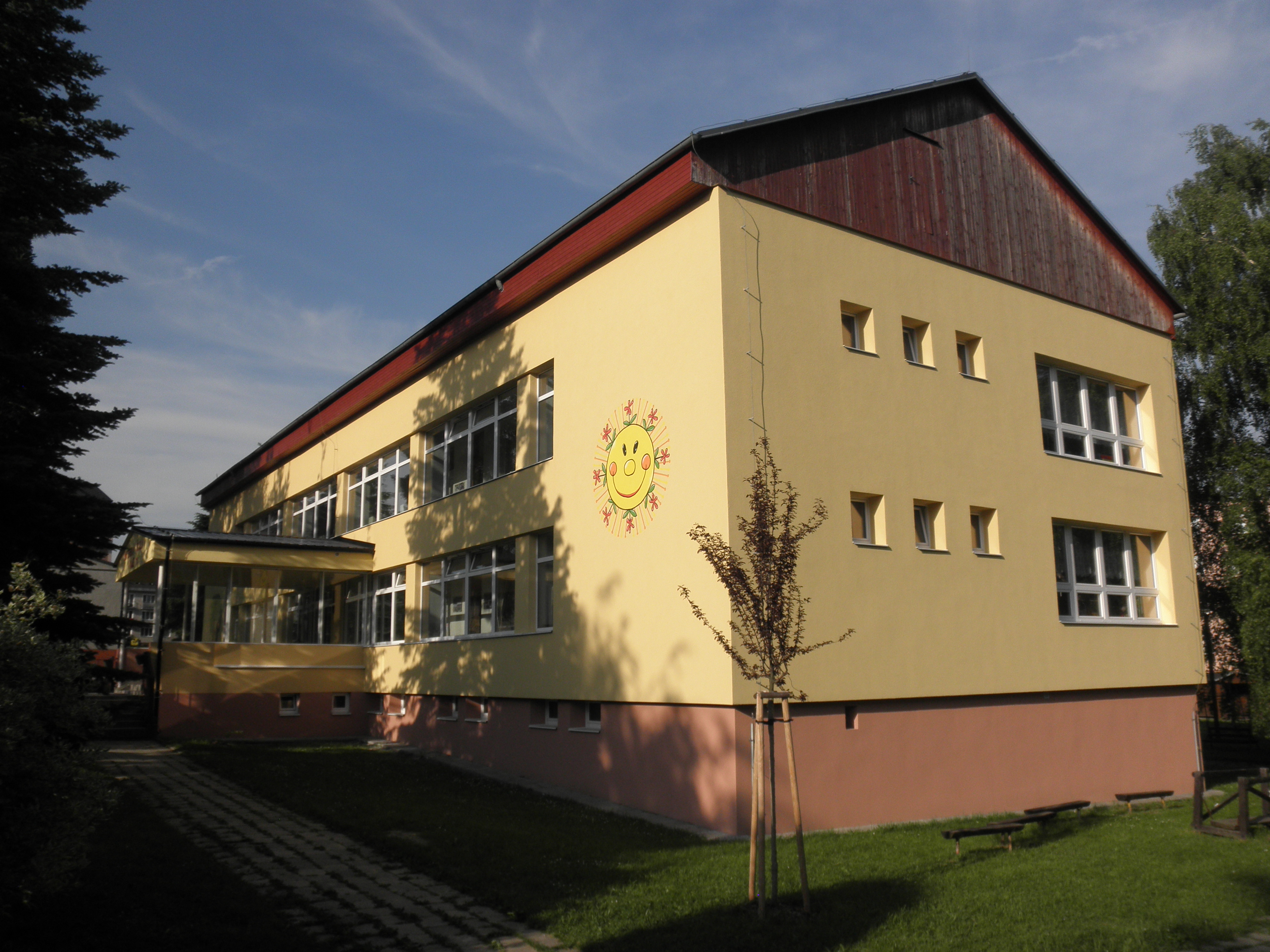 Mateřská školka - Rýmařov, 1. Máje