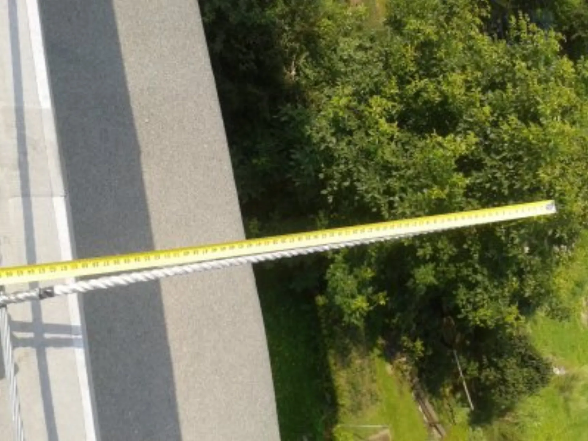 Zpevnění atikových panelů BD Vrbno - 3