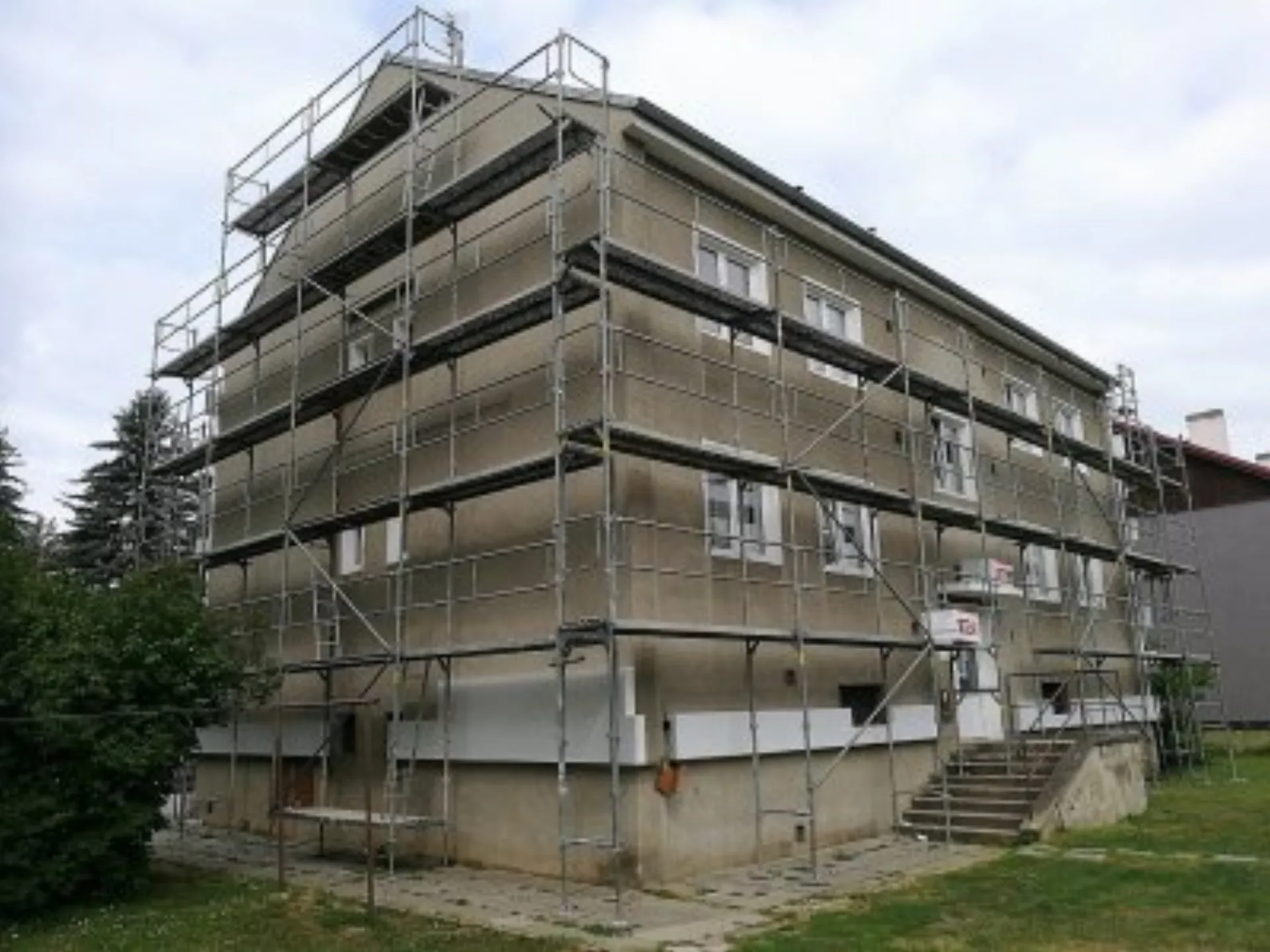 144 Rekonstrukce V465