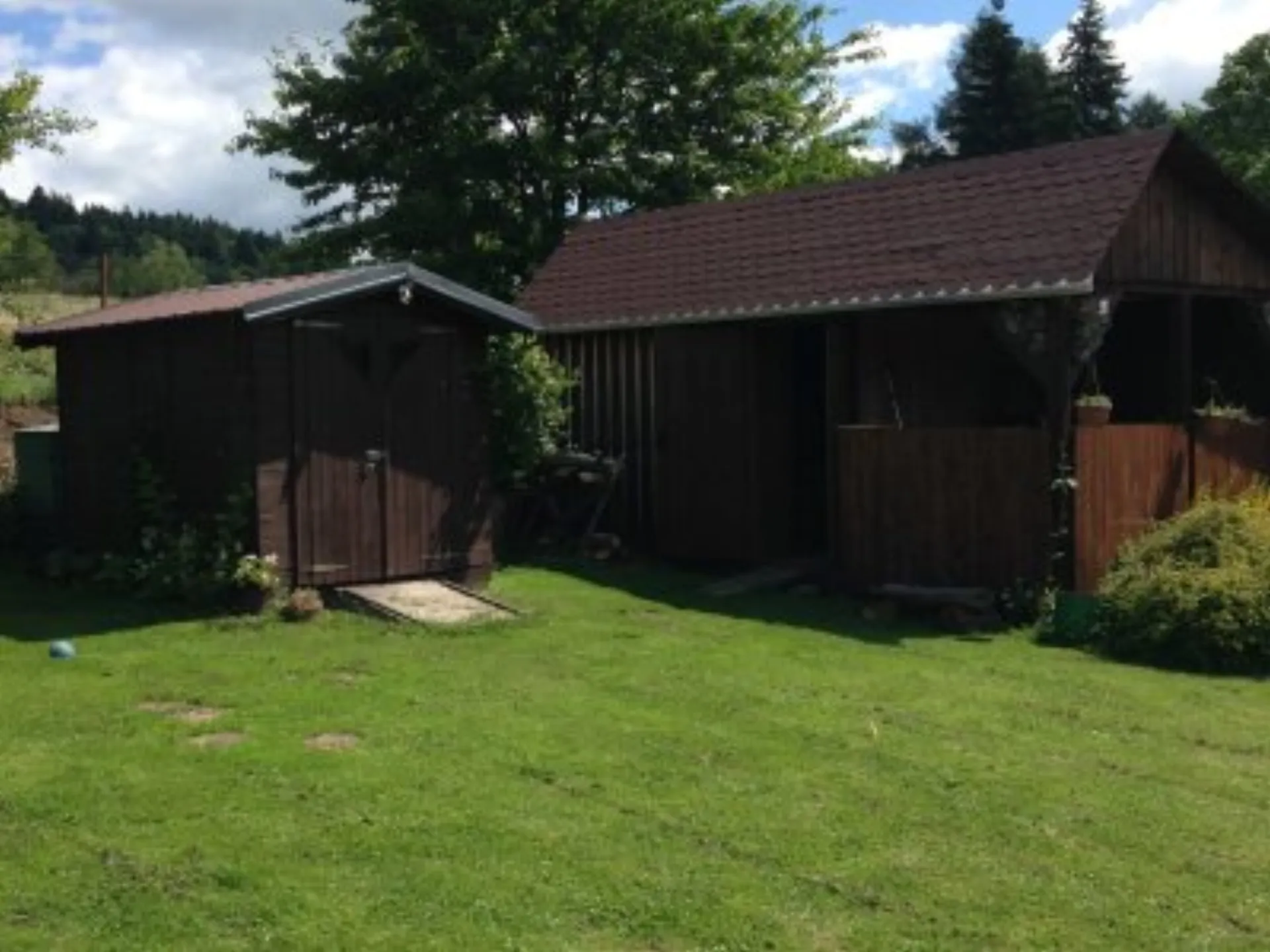 Přístřešek na automobil a nářadí - 3