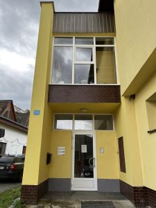 513 Výplně, vstup OSBD